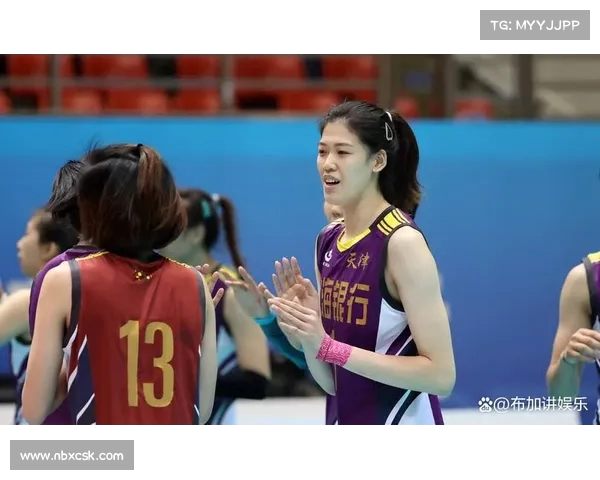 21岁主攻崛起连胜五场轰下111分 女排新组合或助李盈莹更强势 21岁主攻崛起连胜五场轰下111分 女排新组合或助李盈莹更强势